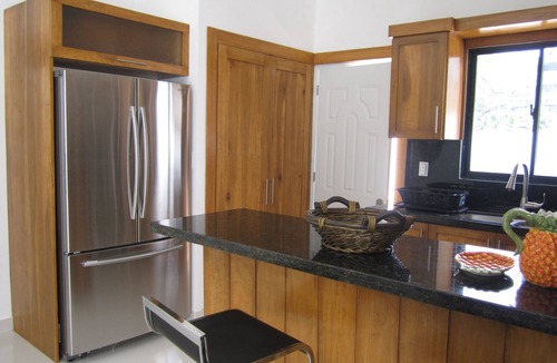 Costambar Bed & Breakfast | COSTAMBAR BEACHFRONT PRIVATE HOME LAST MINUTE $75 INVERTER BACKUP