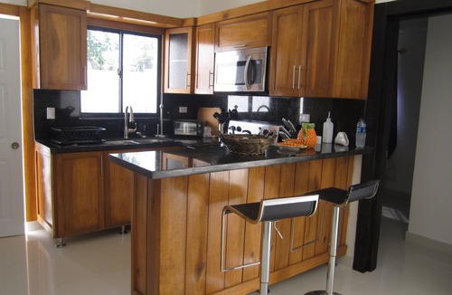 Costambar Bed & Breakfast | COSTAMBAR BEACHFRONT PRIVATE HOME LAST MINUTE $75 INVERTER BACKUP