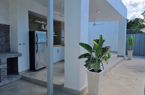 Imbert House | Discover this 3 bed charming country house in Llano de Perez, with AC included
