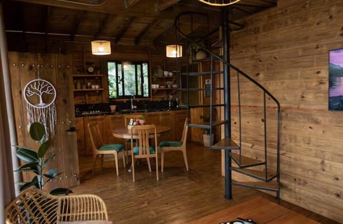 Santiago de los Caballeros Cabin | Eco Escape | River Jacuzzi with Nature View | Casa Loma