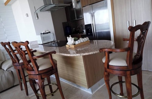 Villas Del Mar Apartment | Entire accommodation: 4th floor, beach view, 24 hour check-in, Juan Dolio,