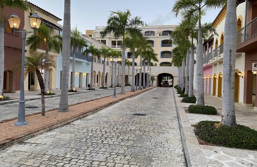 Punta Cana Apartment | Fishing Lodge Apartment in Cap Cana