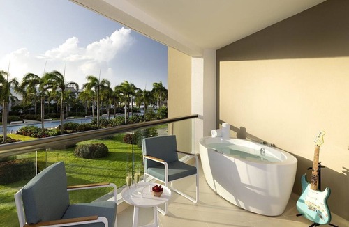 Bavaro Hotel | For Casino Players: Caribbean Suite King! Hard Rock Punta Cana | 4 Units
