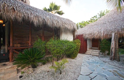 Punta Cana Villa | Front 5BR Golf Villa with Jacuzzi, Golf Cart, Pool, Chef, Maid & Beach Club