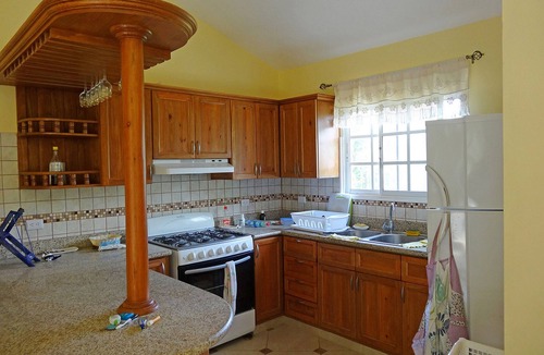 Urbanizacion Tavarez Villa | Fully furnished and equipped villa with private pool in central gated residence