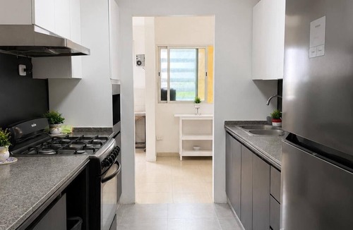 Santo Domingo Apartment | Gran Apartamento Frente al Mar – Disfruta el Caribe desde tu balcón.