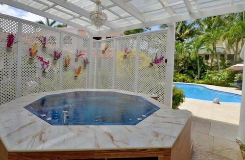 Villas Ana Maria Villa | Guest-friendly villa in downtown Sosua, fully equipped, perfect for parties!