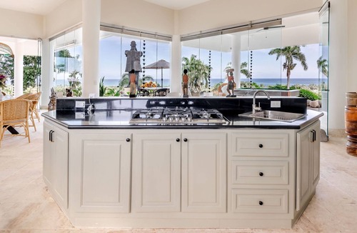 Las Canas Villa | Hacienda Tala · Oceanview Luxe Estate · Private Spa · Sleeps 22