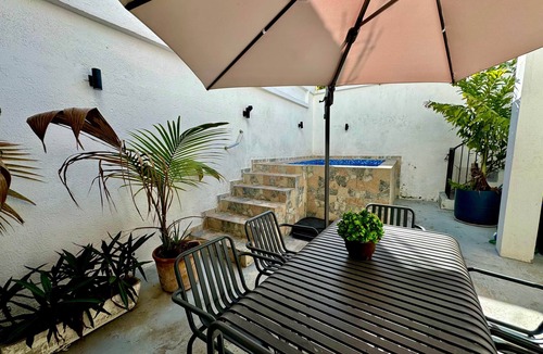 Zona Colonial House | Historic home with private terrace & jacuzzi