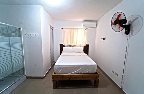 Veron Hotel | Hotel Plaza The World