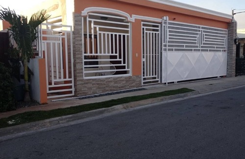 La Romana House | House