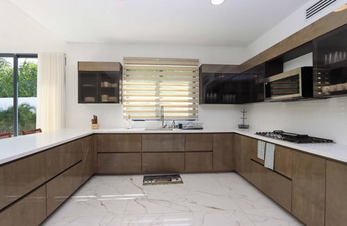 Los Lagos Villa | Impressive villa in located in a country house for vacation.