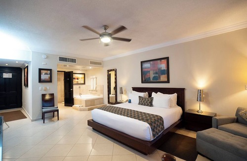 Puerto Plata Hotel | Lifestyle Holidays Vacation Resort - 1 Bedroom, Presidential Suites