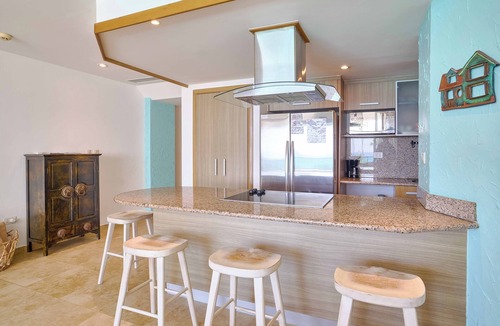 Villas Del Mar Apartment | Lux| Beachfront| KingBed| GreatView|FullKitchen