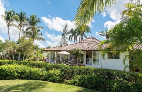 Casa de Campo Villa | Luxurious 4-Bedroom Villa with Private Pool in La Romana