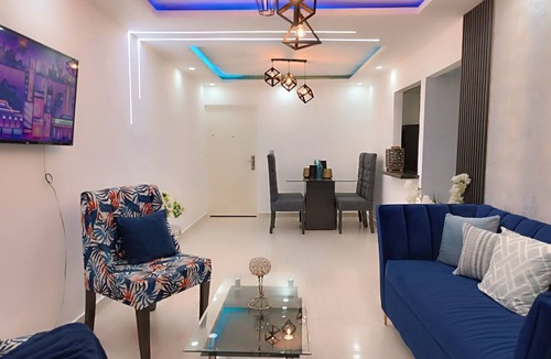 Licey al Medio Apartment | 🌇Luxury Apartment near airport (STI) 🌟