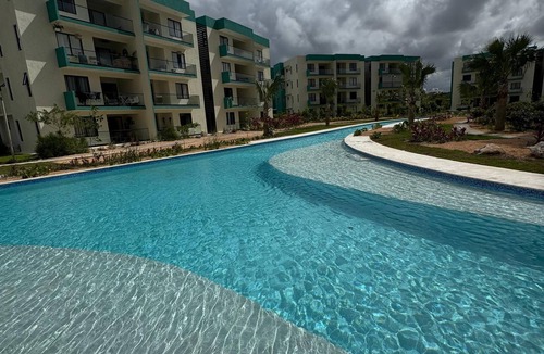 Veron Apartment | Luxury Apartment in Serena Village 2BR 11 Pools Breakfast & Lunch Included