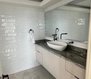 San Geronimo Apartment | Luxury Apartment with Ocean and City Views, Malecón, Santo Domingo