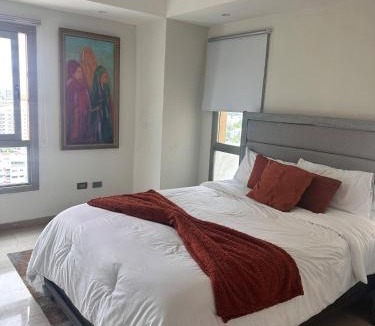 San Geronimo Apartment | Luxury Apartment with Ocean and City Views, Malecón, Santo Domingo