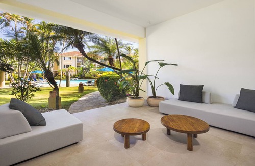 Cabarete Apartment | Luxury Bali 2BR Walkout Pool 30s to Beach