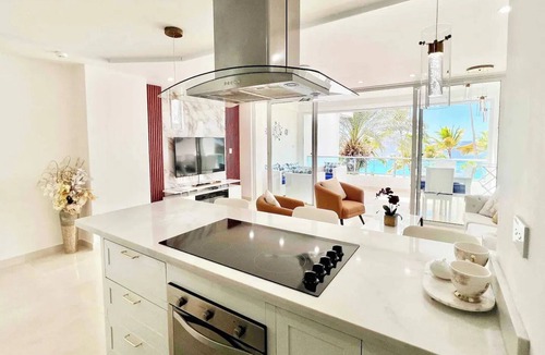 Villas Del Mar Apartment | Luxury Beachfront 2 Bedroom Apt, Check in 24H