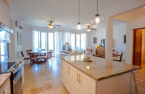 El Batey Condo | Luxury Beachfront Condo - Hispaniola Beach 5B3 OceanView/2 bed 2.5 bath