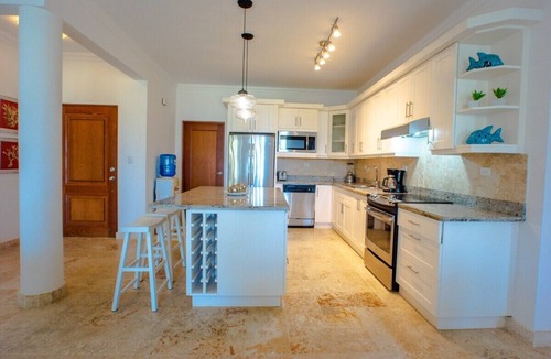 El Batey Condo | Luxury Beachfront Condo - Hispaniola Beach 5B3 OceanView/2 bed 2.5 bath
