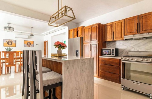 Sosua Villa | Luxury, modern 10-bedroom villa in SOSUA with a basketball court