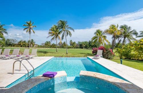 Bavaro Villa | Luxury & Modern Villa with Pool at Cocotal Golf & Country Club