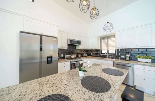 La Mulata House | Luxury Tranquility Paradise 2BR