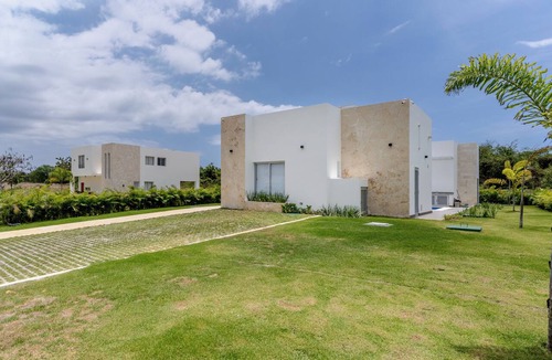 El Soco Villa | Luxury Villa by the beach, Private Pool & Golf Course!