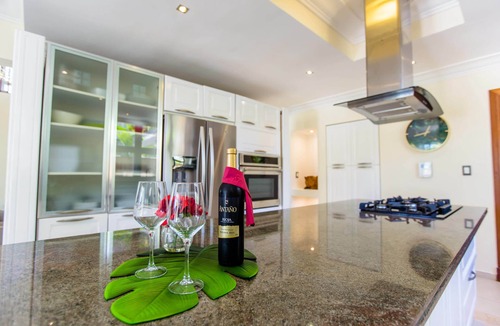 Punta Cana Villa | Luxury Villa Paradiso in Tortuga Bay with GOLF view, CHEF and housekeeping incl.