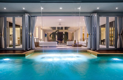 Bavaro Villa | Luxury Villa Waterfall - Pool & BBQ