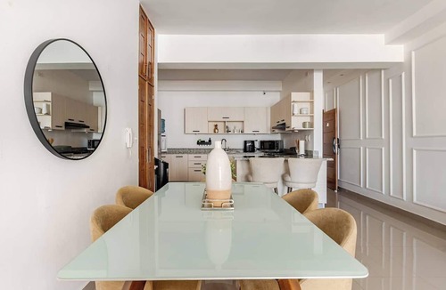 Santo Domingo Apartment | Modern 2BR Apartment Near Agora Mall