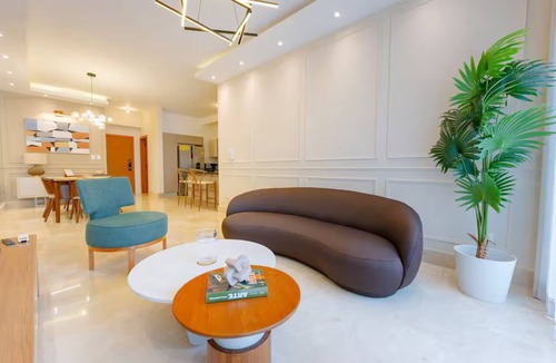 Lope De Vega Condo | Modern Piantini Stay Prime Location + Pool