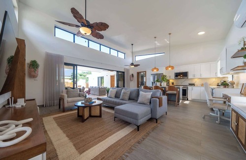 La Mulata Villa | Modern Villa · Pool, Jacuzzi & Pool Table · Sosúa