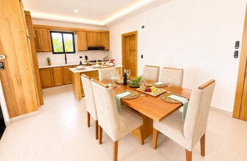 Playa Chiquita House | Modern Villa | Pool, Terrace & Sleeps up to 8