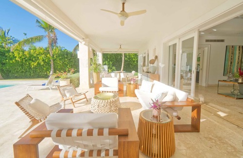 Punta Cana Villa | Modern Villa w Golf and Lake View in Beach Resort