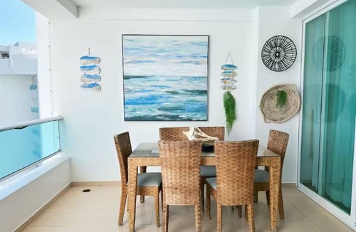 Villas Del Mar Apartment | Oceanfront 2-BR in Marbella Private Beach + View