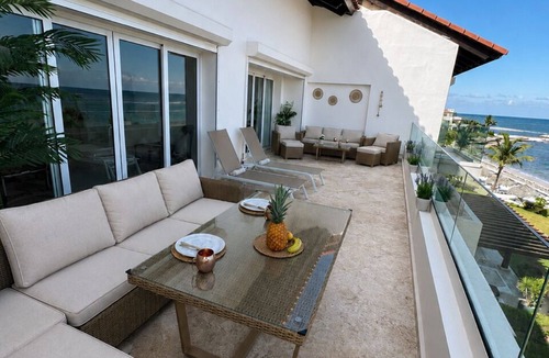 Cap Cana Marina Apartment | OCEANFRONT Punta Palmera ~1 BR apt. with FULL KITCHEN & Private Beach