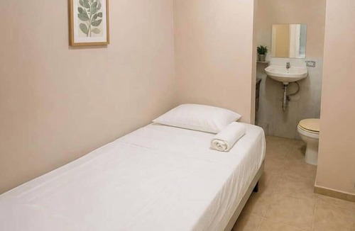 San Geronimo Apartment | Off Campus by Suarez Properties | UASD | 3 Bds