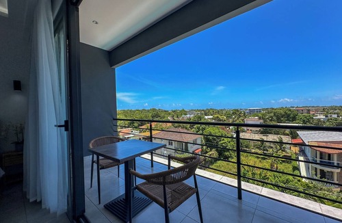 Villas Ana Maria Apartment | Penthouse 1-bed apartment with AC, Strong-WiFi, 24/7 GYM, Pool in vibrant Sosúa