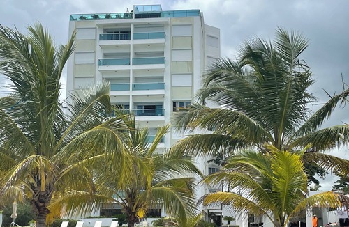 Quisqueya Apartment | PLAYA CORAL Cozy 2-bedroom apartment in charming Playa Juan Dolio with WiFi, AC