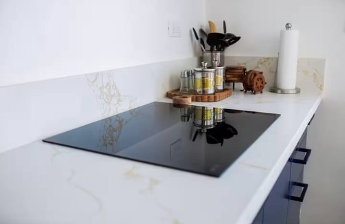 Las Terrenas Apartment | Private Jacuzzi & Garden | BBQ | 3 Mins to Beach