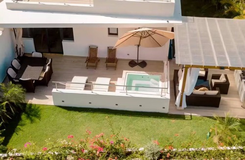 Las Terrenas Apartment | Private Jacuzzi & Garden | BBQ | 3 Mins to Beach