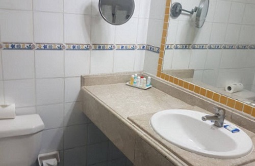 El Batey Hotel | Private suite with sea views in oceanfront resort