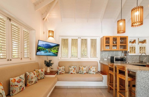 Las Terrenas House | Pure Caribbean style villa/Pool/Pool/600mbeach-resort