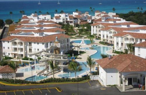 Dominicus Apartment | Relax at Private beach, Pools, Acuatic Park & more