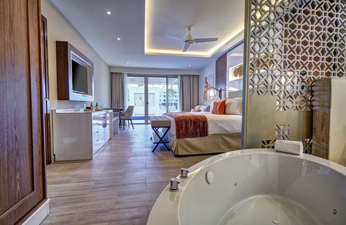Bavaro Hotel | Royalton Bavaro