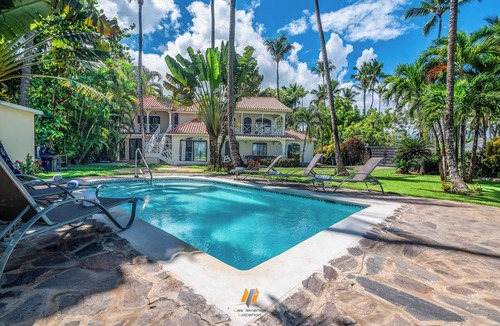 Las Terrenas House | Sea Front villa on the famous LAS BALLENAS BEACH/6BR A/C/Private pool/Wifi